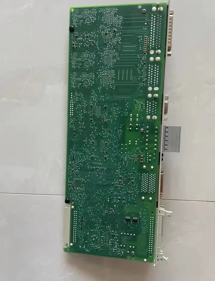SIMODRIVE 611 디지털 제어 루프 블록 고성능 1 축 SIN/ VPP NC 소프트웨어 6SN1118-0DJ21-0AA2