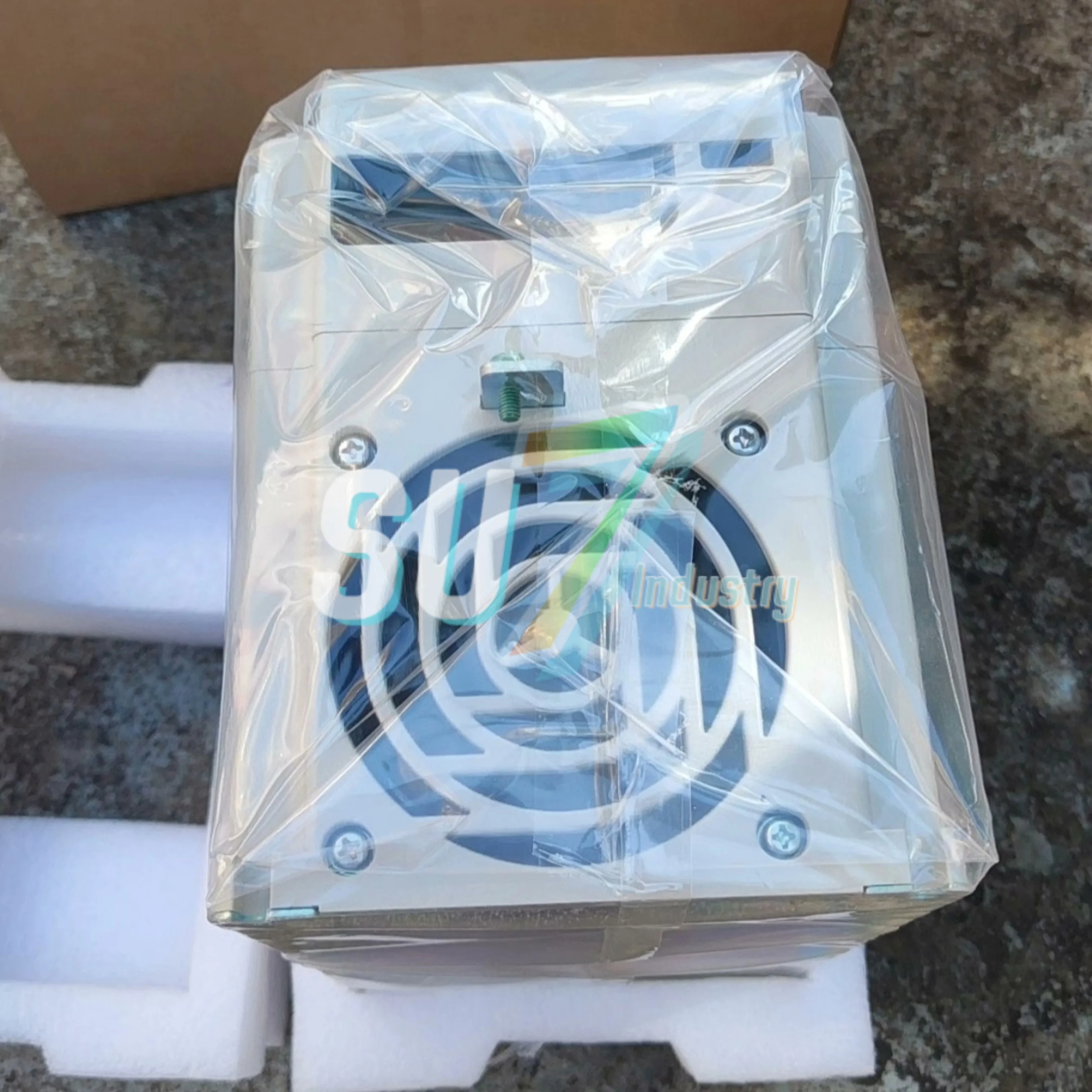 변환기 VFD007M23A VFD007M43B 원본