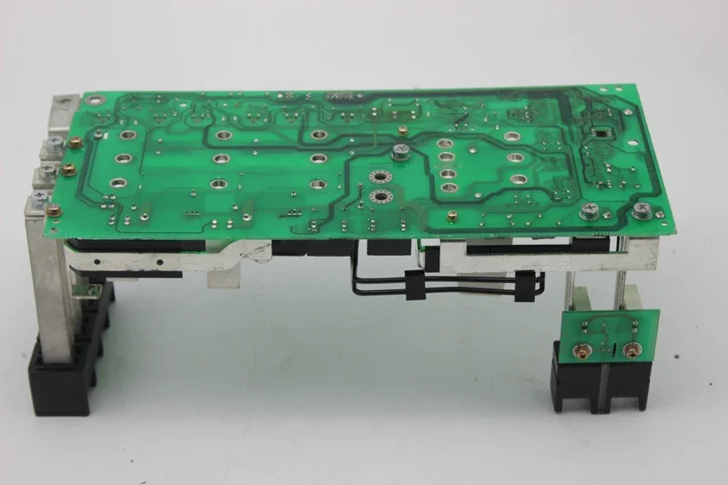 A16B-2203-0630 Fanuc 베이스 파워 보드 CNC 기계 컨트롤러회로 기판