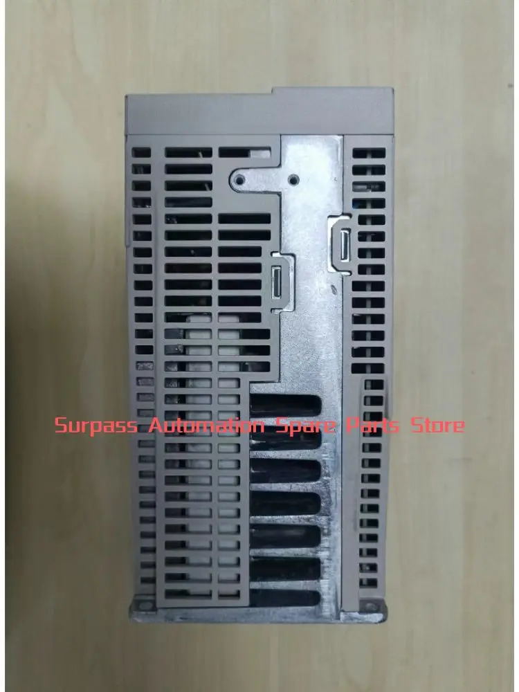 SGPMS-9R0A30A 리퍼 서보 드라이브 1.8kW 기능 작동 OK