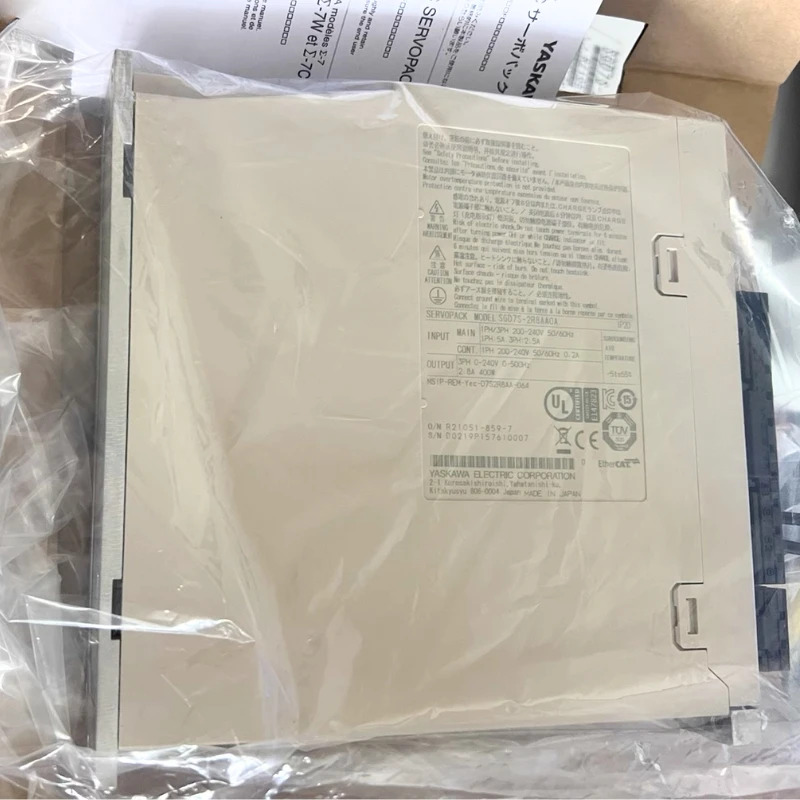 Yaskawa 서보 드라이브 신형 SGD7S-2R8AA0A 신속