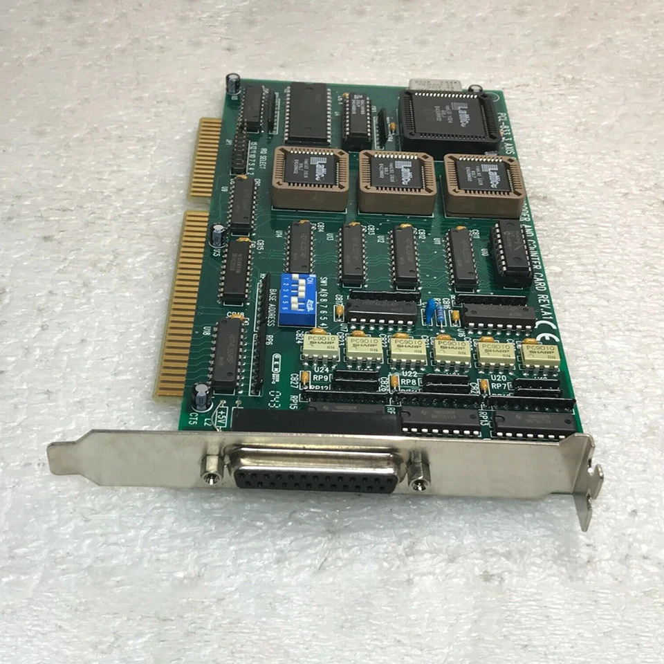 PCL-833 Advantech 데이터 캡처 카드 작업3축 쿼드래쳐 네코더 카운터 REV.A1 미세