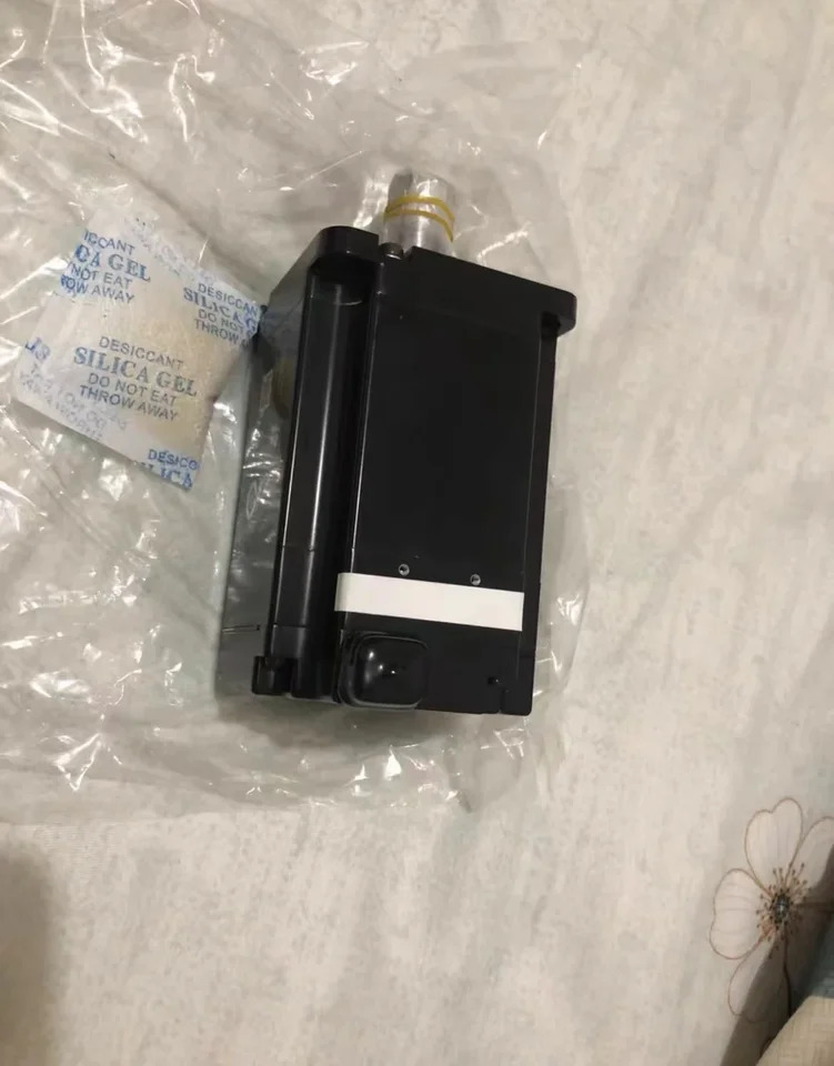 SGM호환7A-10AFA61 Yaskawa 서보 CNC 시스템 기계신