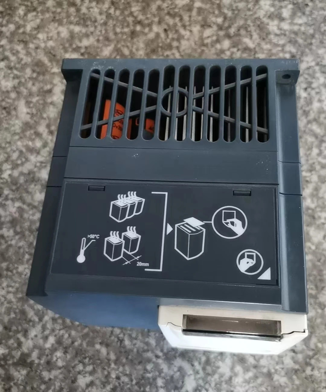 ATV303HU30N4 리퍼 인버터 3kW-380/460V 기능 OK