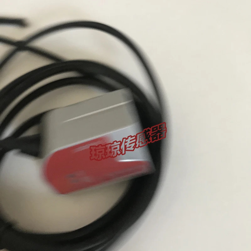 독일 Leuze 고정 QR 코드 리더기 DCR55M2/R2 포장