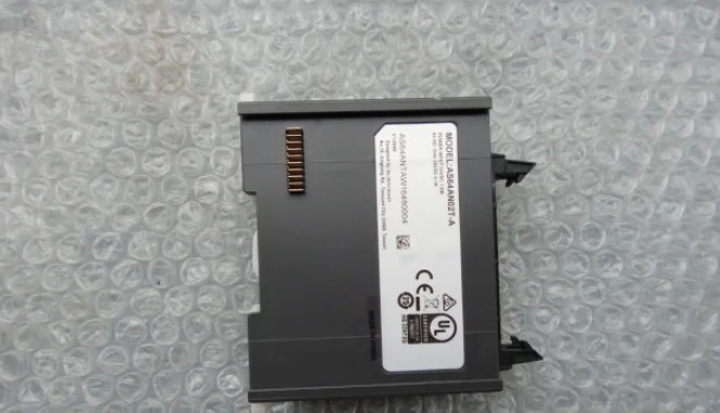 AS300 시리즈 PLC 모듈 AS64AN02T-A 디지털 입력 I/O 완전히 리퍼