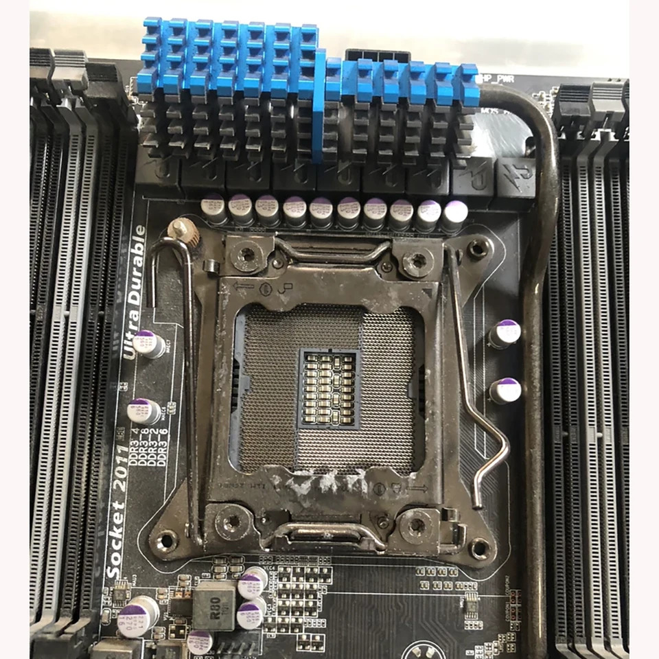 GIGA-BYTE 서버 마더보드LGA2011 GA-X79S-UP5-WIFI
