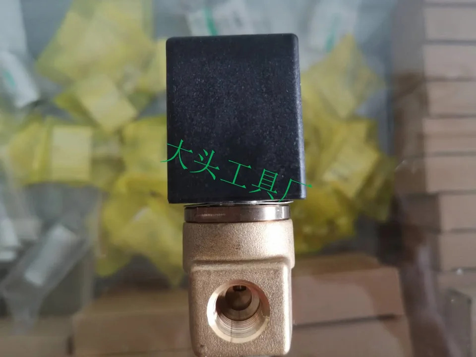 AB41-02-5-02E-DC24V 솔레노이드 밸브 AB41-02-5-F2E-AC2220V
