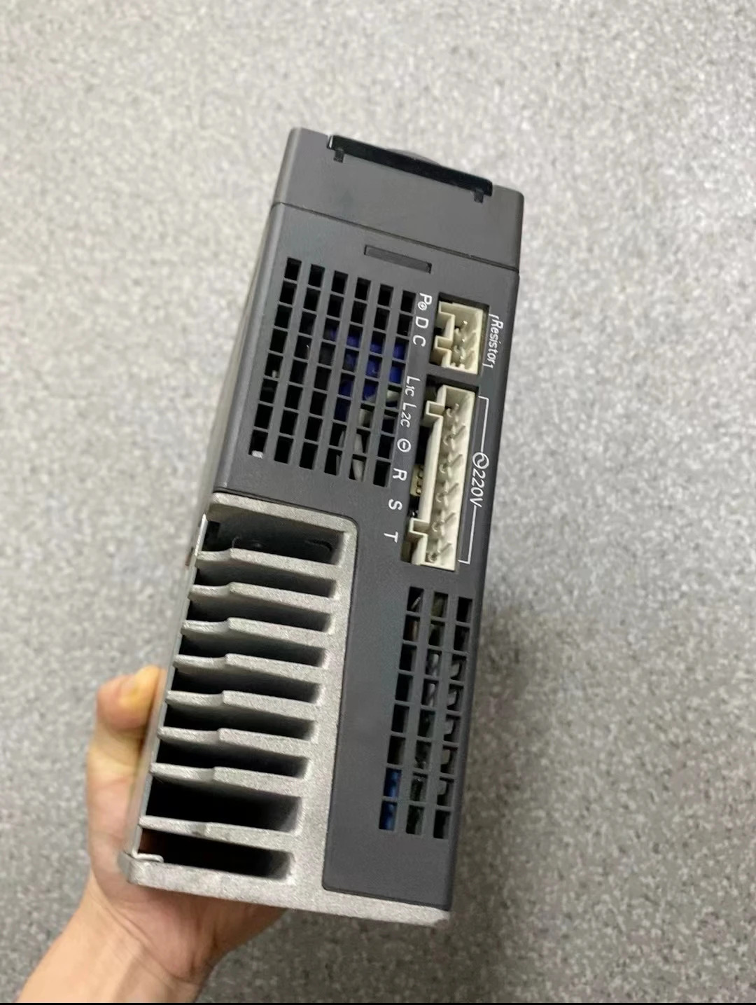 ASD-A2-1021-F 리퍼 서보 드라이브 1.0kW 기능 작동 OK