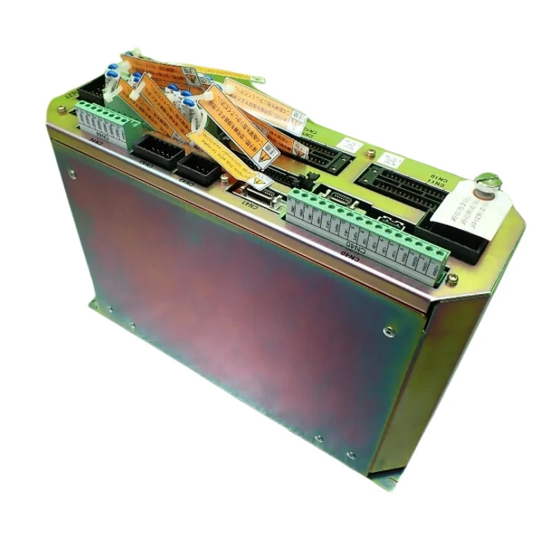 새 Yaskawa JZRCR-XC002B 서보 컨트롤러