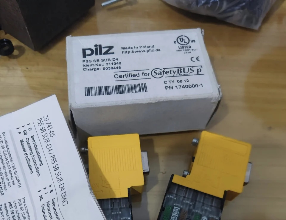 PSS SB SUB-D4 Pilz 311040 독일 오리지널신