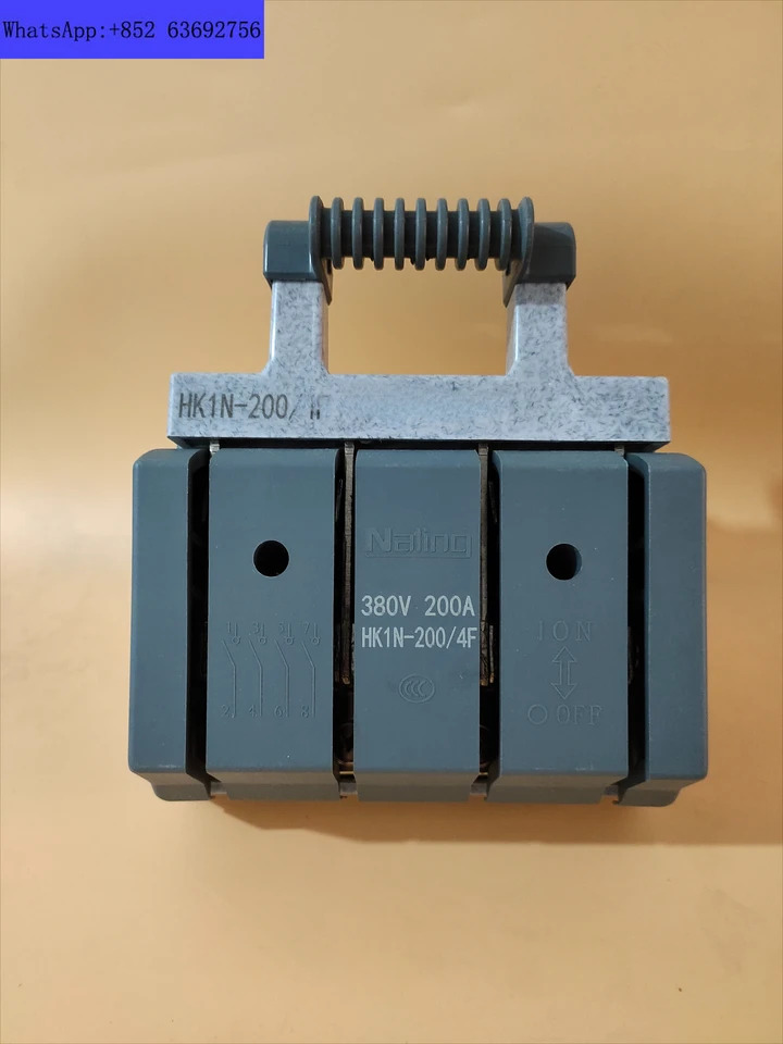 태양광 그리드 연결 절연 게이트 스위치 보라색 구리 3상HK1N-160-200-250A 4F 4 선