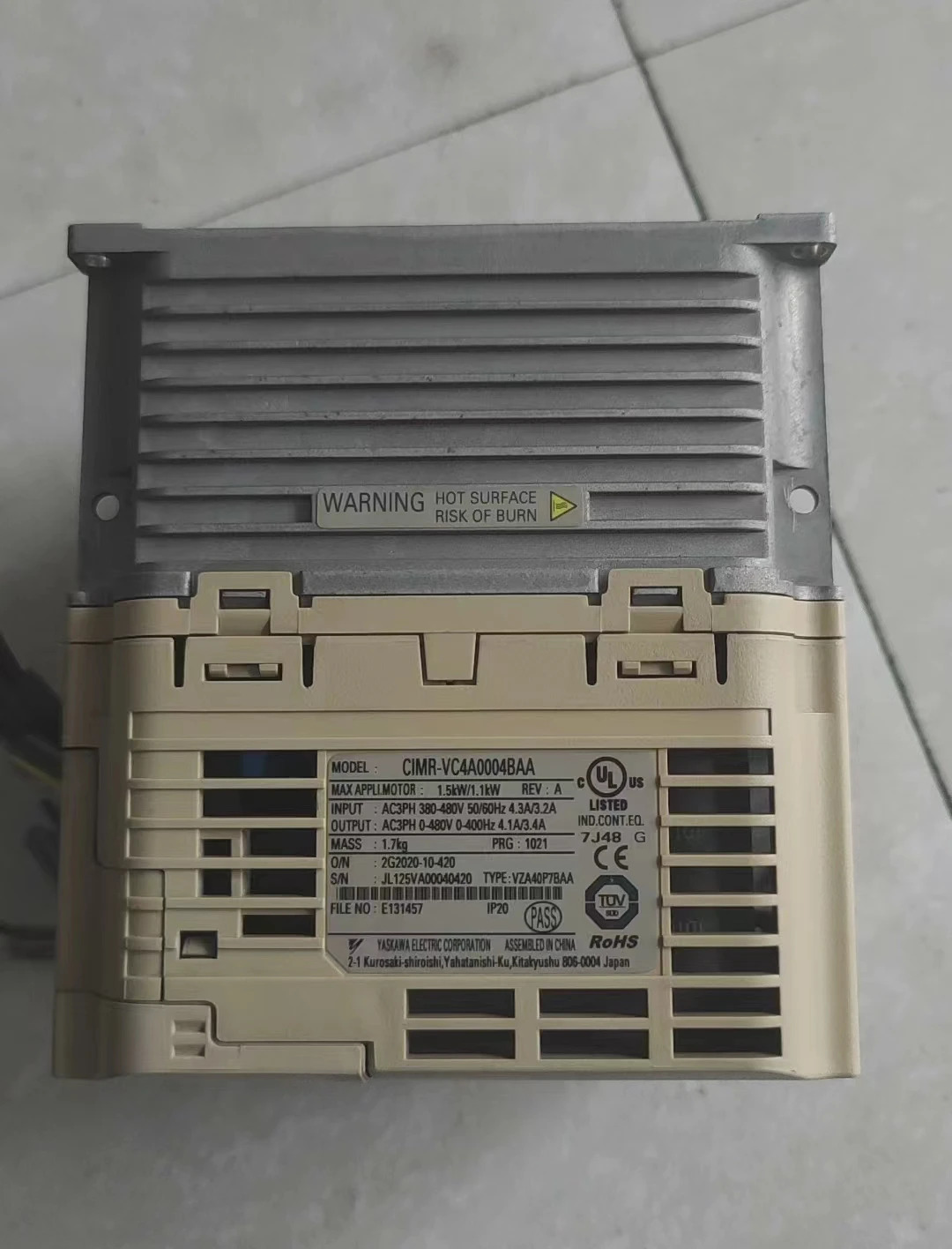 CIMR-VC4A0004BAA 리퍼 V1000 인버터 1.5kW/1.1kW 기능 작동 OK