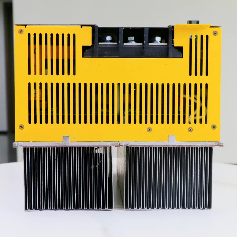 FANUC a06b-6151-h100 A06B-6151-H100 H580 스핀들 드라이버상태