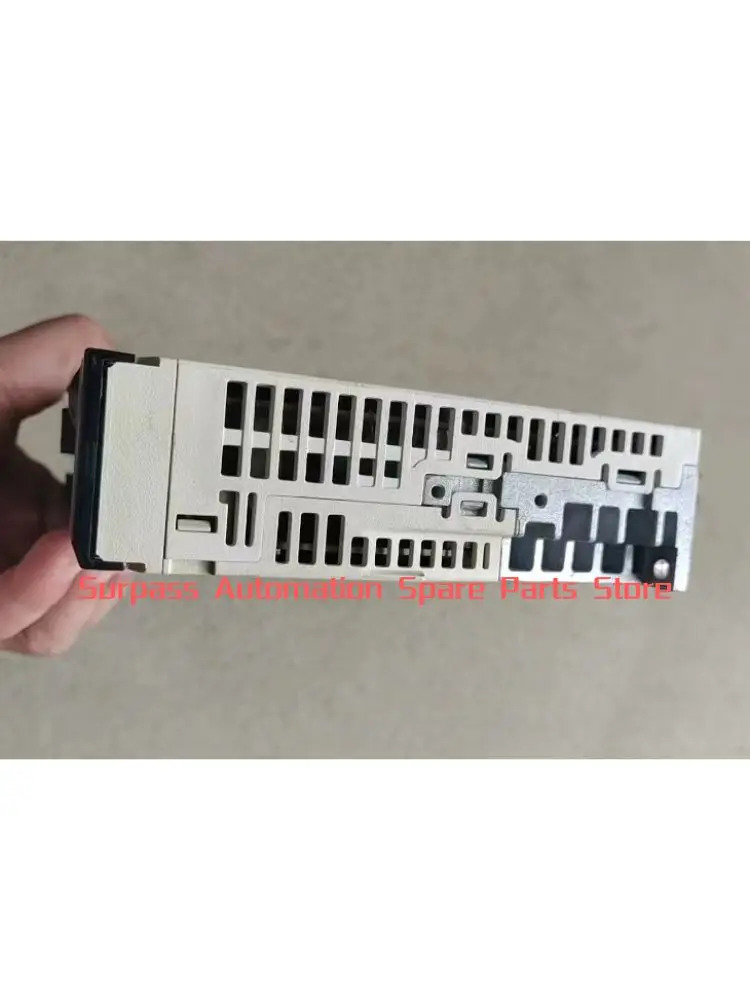SGD7S-R90A20A 리퍼 서보 드라이브 100W 기능 OK