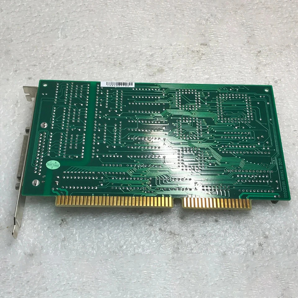PCL-833 Advantech 데이터 캡처 카드 작업3축 쿼드래쳐 네코더 카운터 REV.A1 미세
