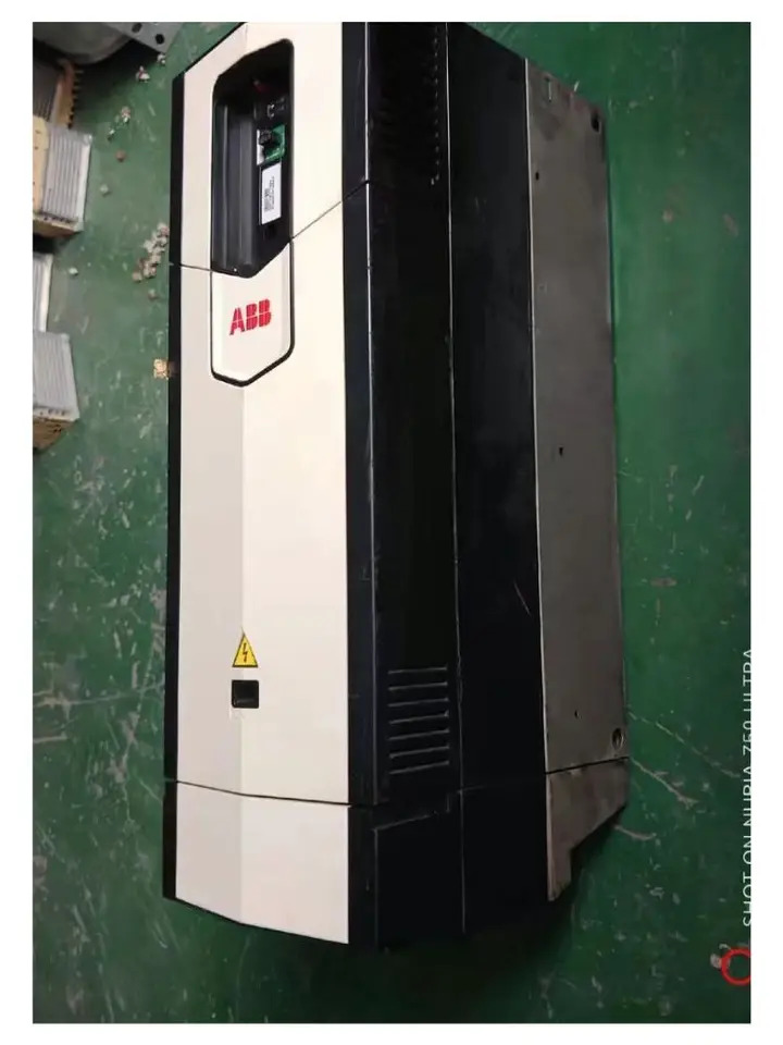 리퍼 ACS880-01-045A-3 인버터 완료