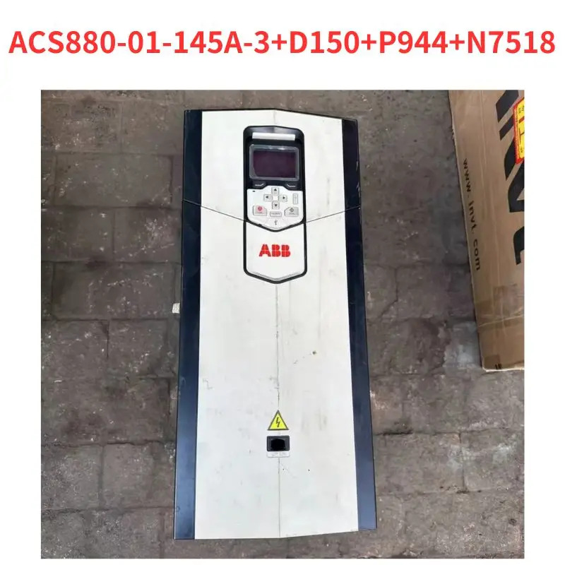 리퍼 ACS880-01-145A-3 D150 P944 N7518 인버터 완료