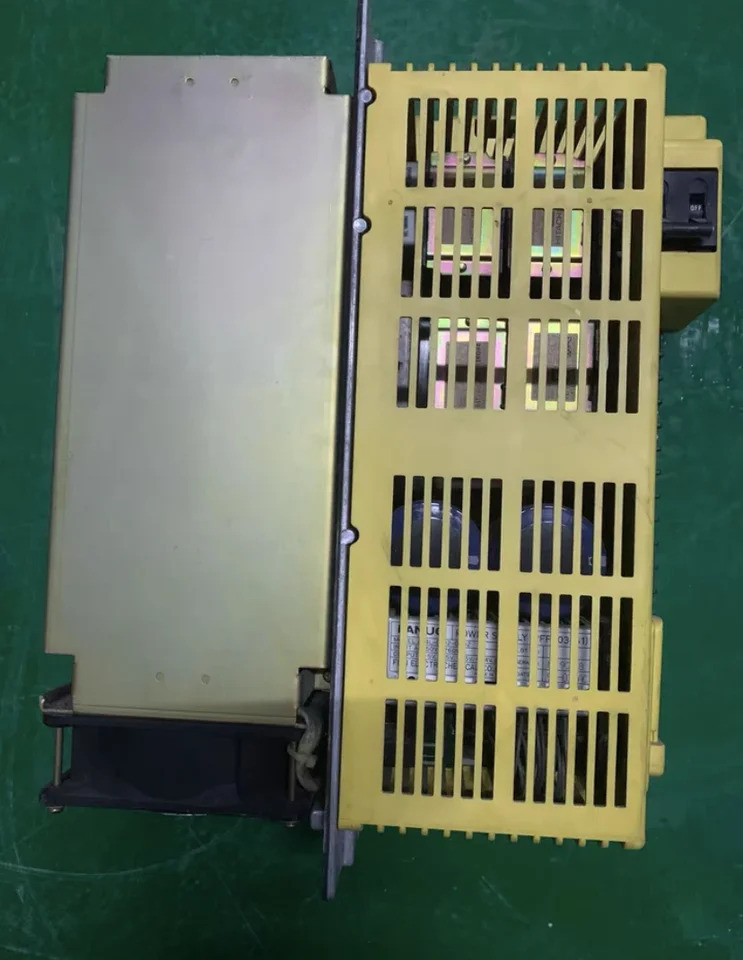 A06B-6066-H008 Fanuc 서보 드라이브 CNC 기계정상 기능 A06B 6066 H008