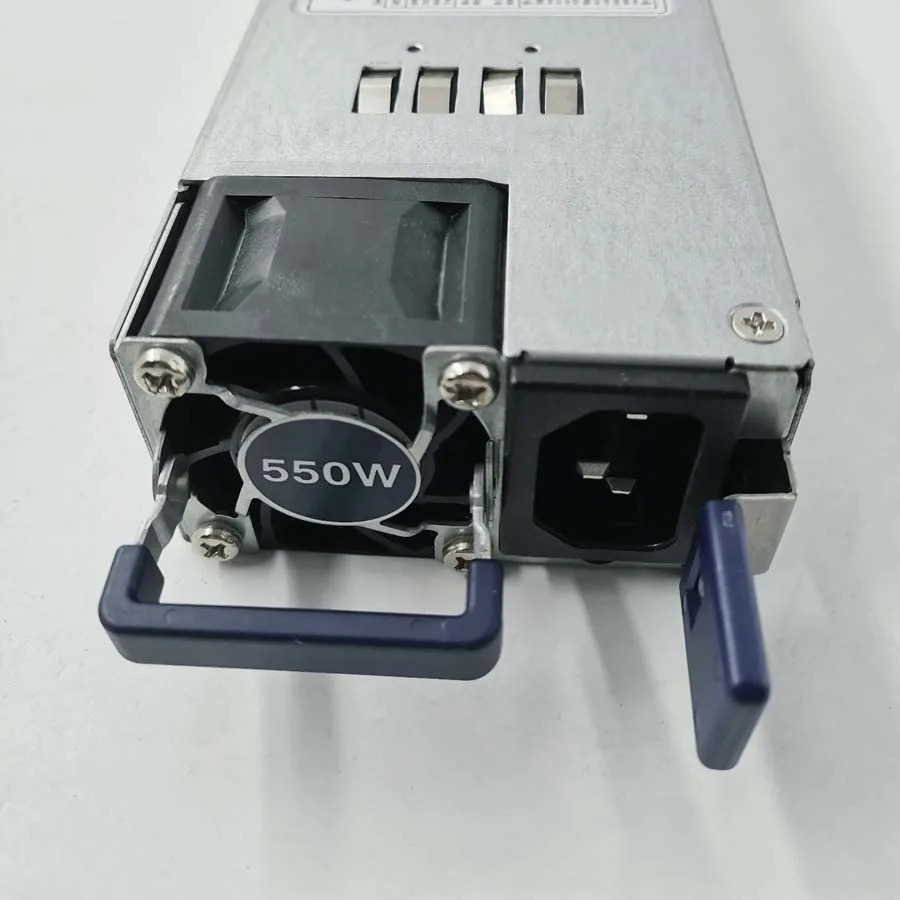 FSP550-20ERM 550W 80 Plus 플래티넘 스위칭 전원공급장치