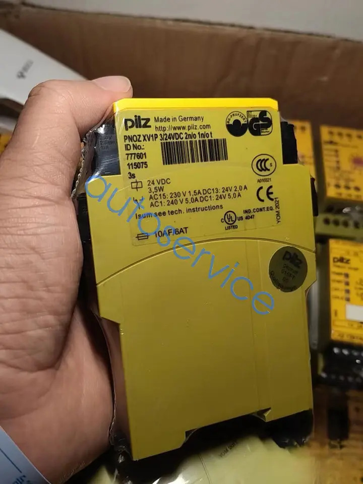 Pilz 777601 안전 릴레이 PNOZ XV1P 3/24VDC 2n/o 1n/o t 신