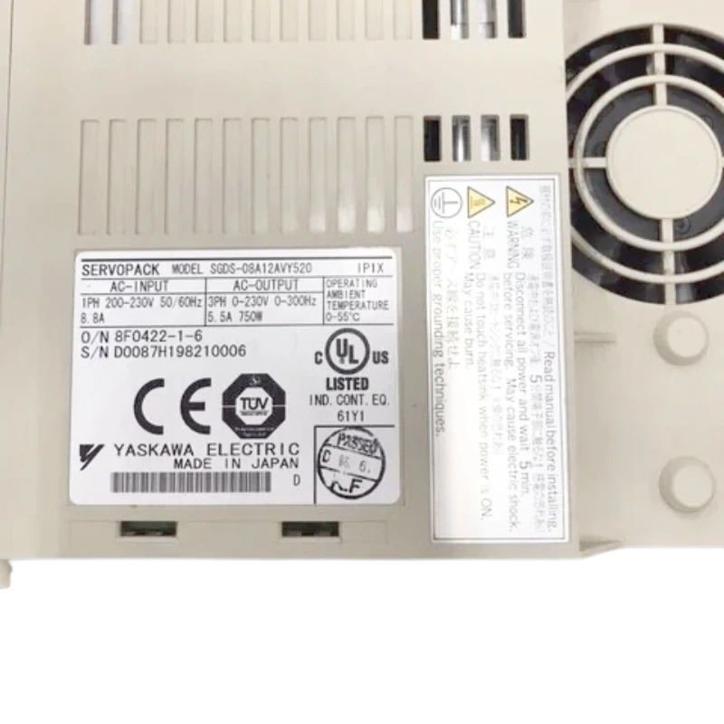 Yaskawa 서보 드라이브 신형 SGDS-08A12Y520 신속
