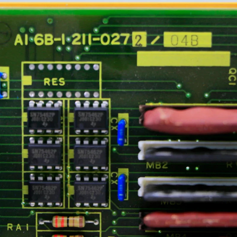 A16B-1211-0272 FANUC 회로 기판 CNC 시스템 컨트롤러리퍼 완료