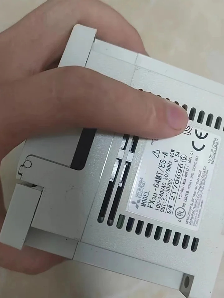 리퍼 FX3U-64MT/ES-A 프로그래밍 컨트롤러 완료