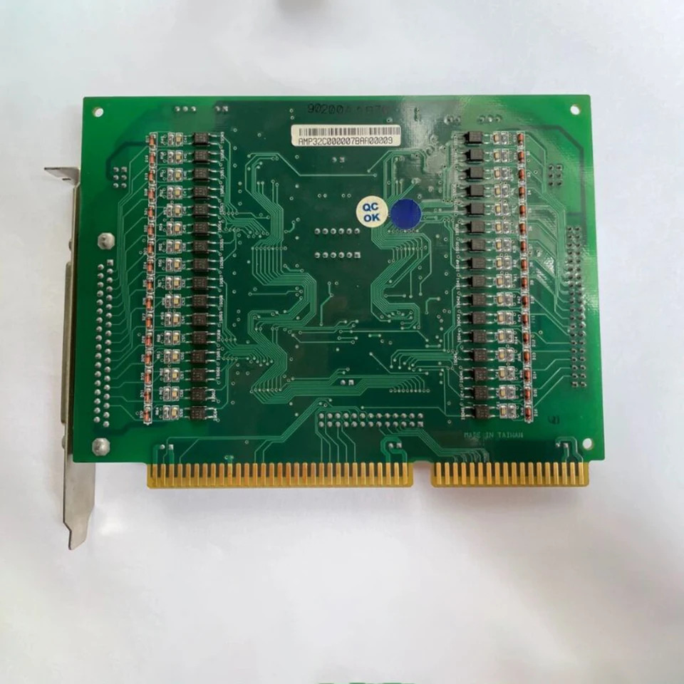 ISO-P32C32 VER1.2 ICPDAS 32 채널 절연 디지털 입력 제어 카드