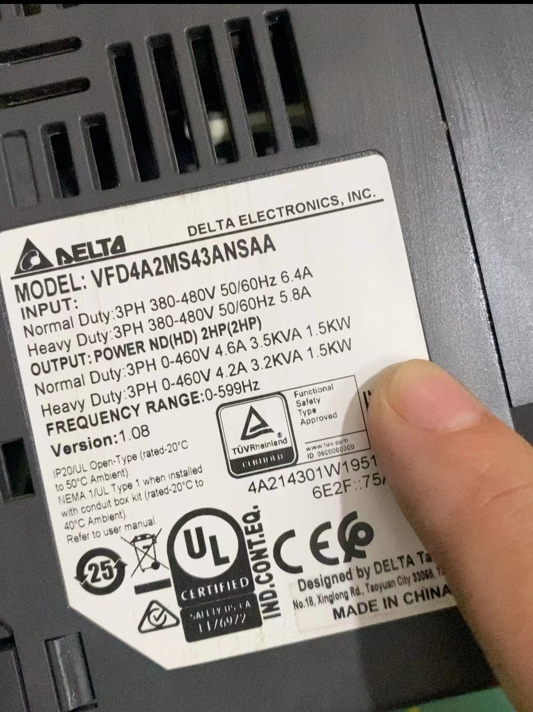 VFD4A2MS43ANSAA 사인버터 1.5kW 380V 리퍼 기능 OK