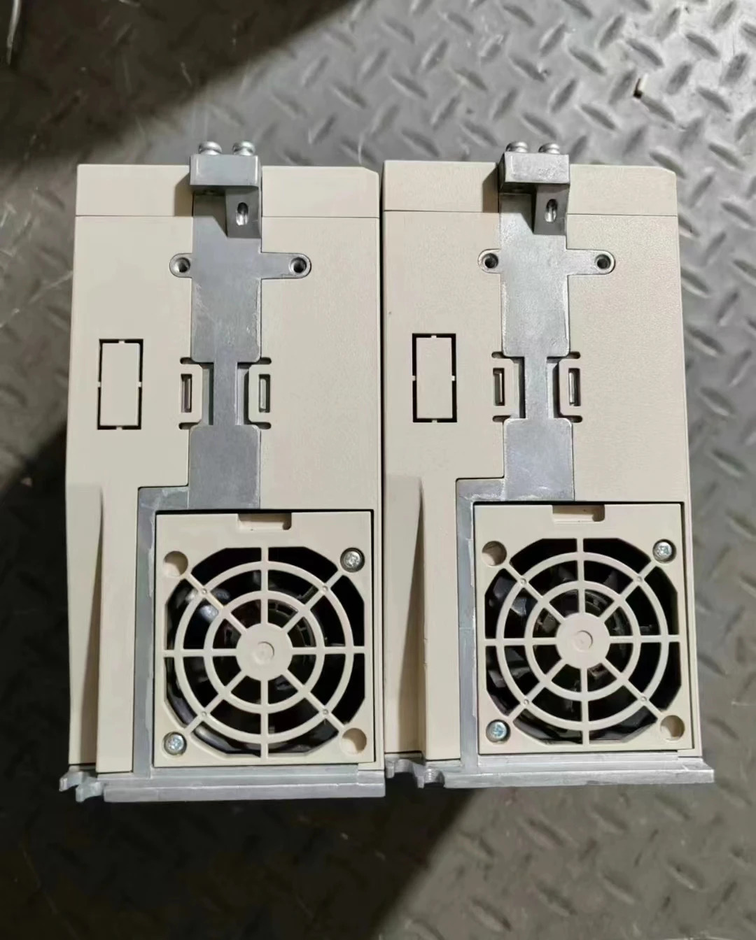 SGD7S-120A00A002 리퍼 서보 드라이브 1.5kW 기능 작동 OK