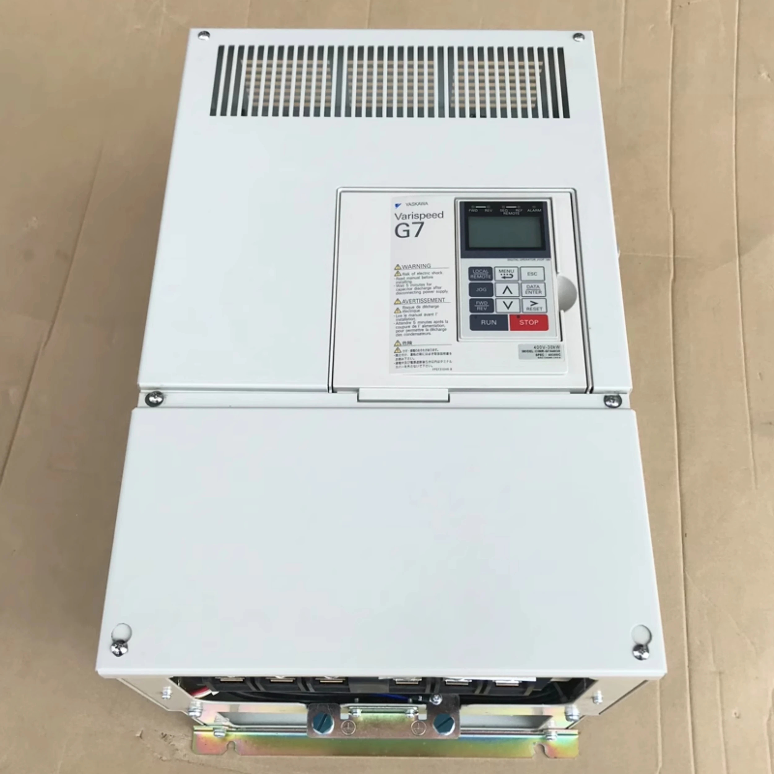 CIMR-G7A4037 Yaskawa 인버터 신