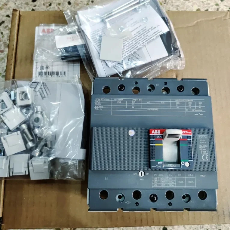 ABB SACE TMAX XT3S250 125A 4P F