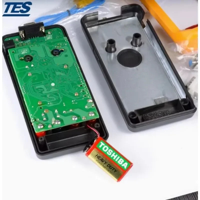 TES-2732A 고정밀 디지털 메모리 멀티미터는 컴퓨터 프로그래밍으로 제어 가능