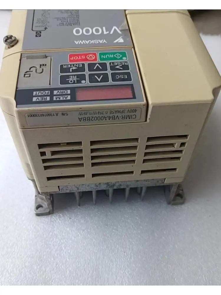 CIMR-VB4A0002BBA 리퍼 V1000 인버터 0.75kW/0.4kW 기능 작동 OK