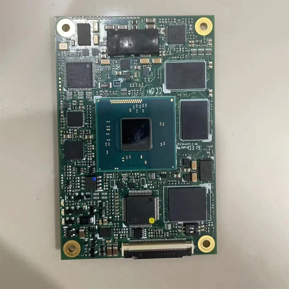 ADVANTECH 산업마더보드SOM-7565 SOM-7565S0Z21401E-T R101-2