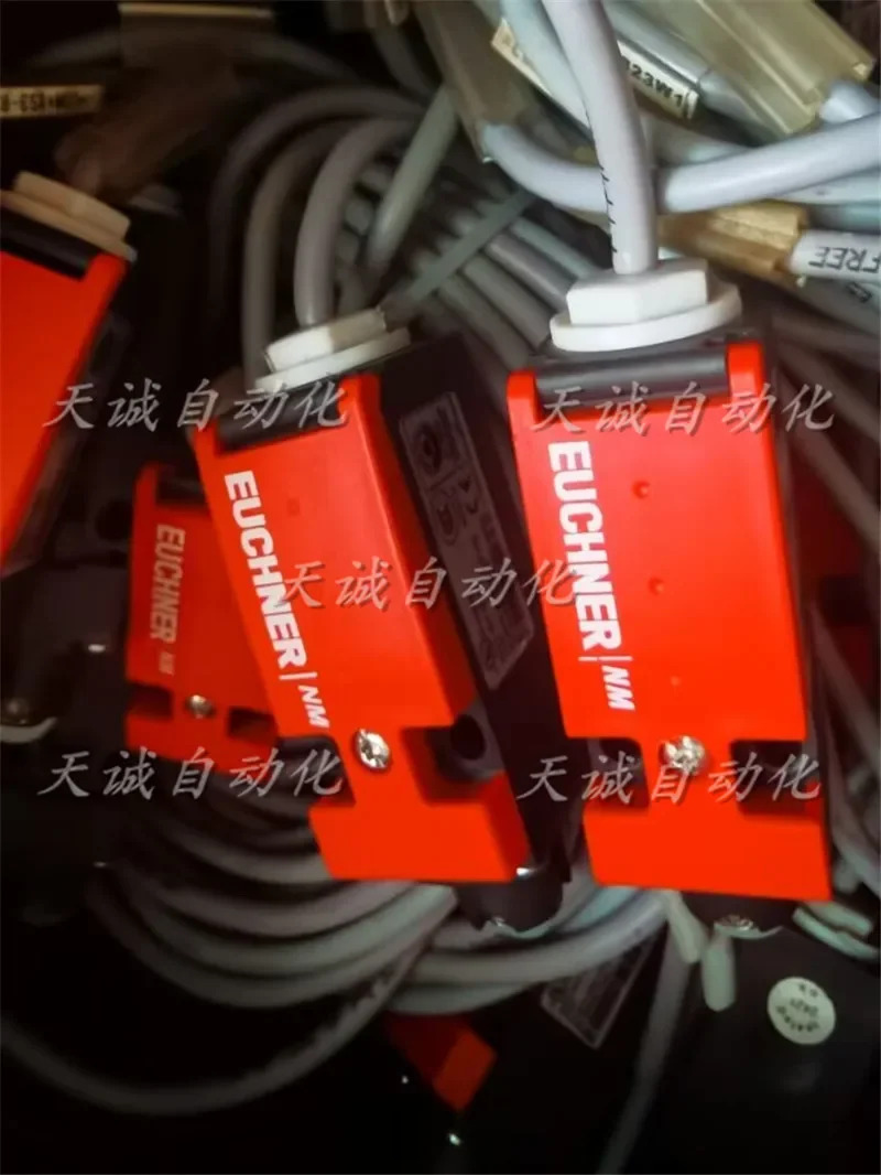 독일 EUCHNER 안전 스위치 NM11RBA-MC2069