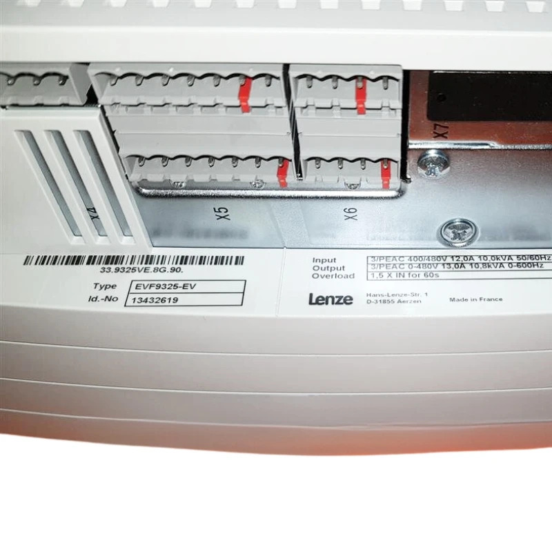 Lenze EVF9325-EV 전원공급장치
