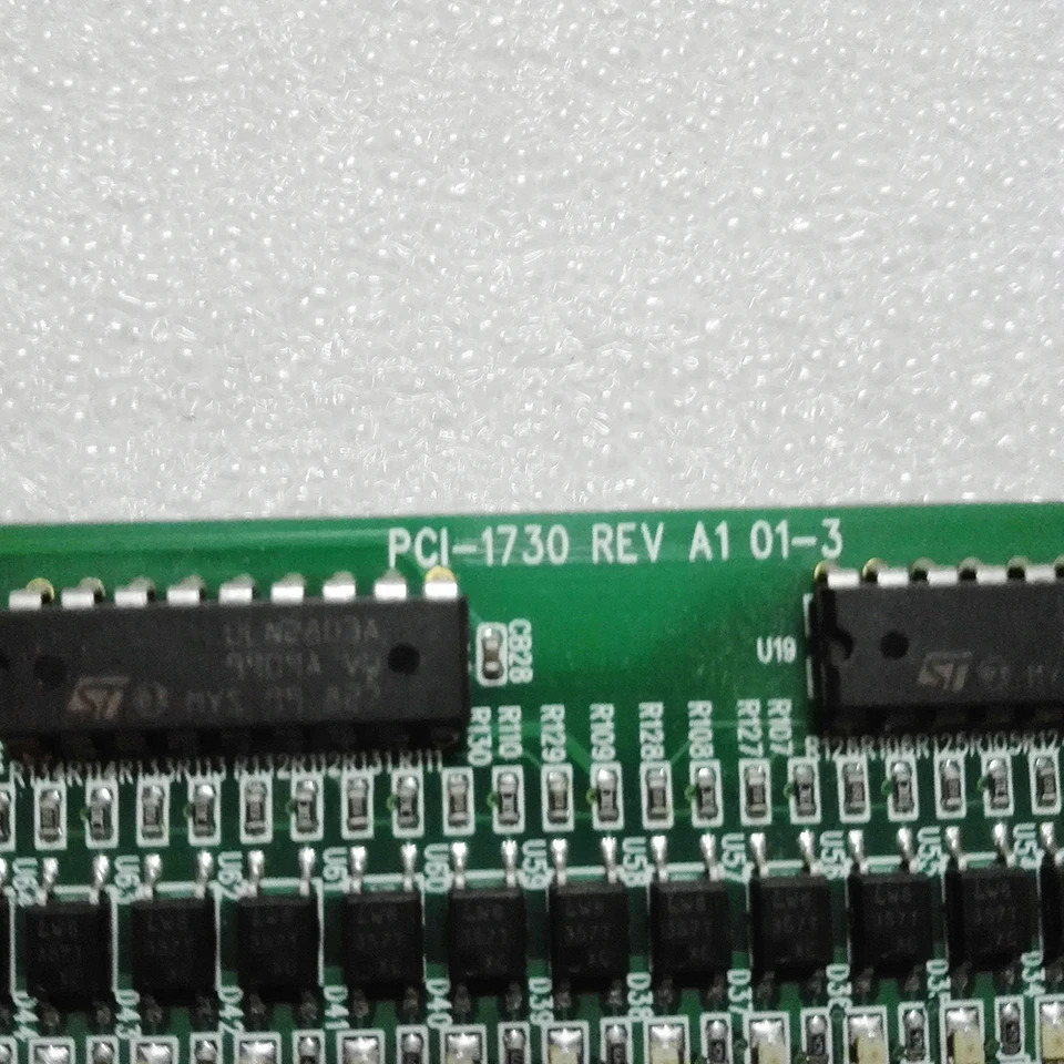 Advantechp호환CI-1730 REV A1 32 채널 절연 디지털 입출력 카드
