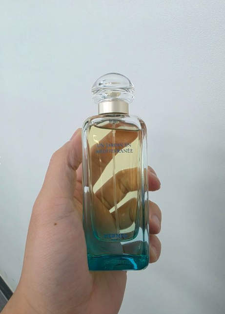 에르메스 여자향수 운 자르뎅 엉 메디떼라네 오 드 뚜왈렛 분위기있는향수 50ml, 1개 - 상세 이미지 2