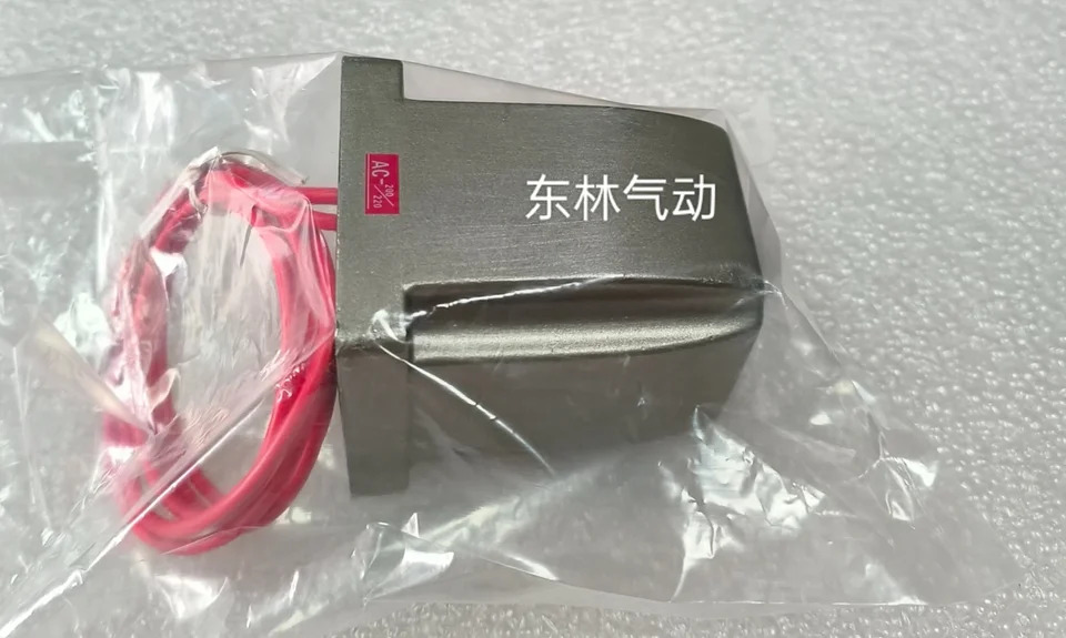 FS2-03-4-220V FS3-04-4-220V FS4-04-4 CKD 솔레노이드 밸브 220V 110V