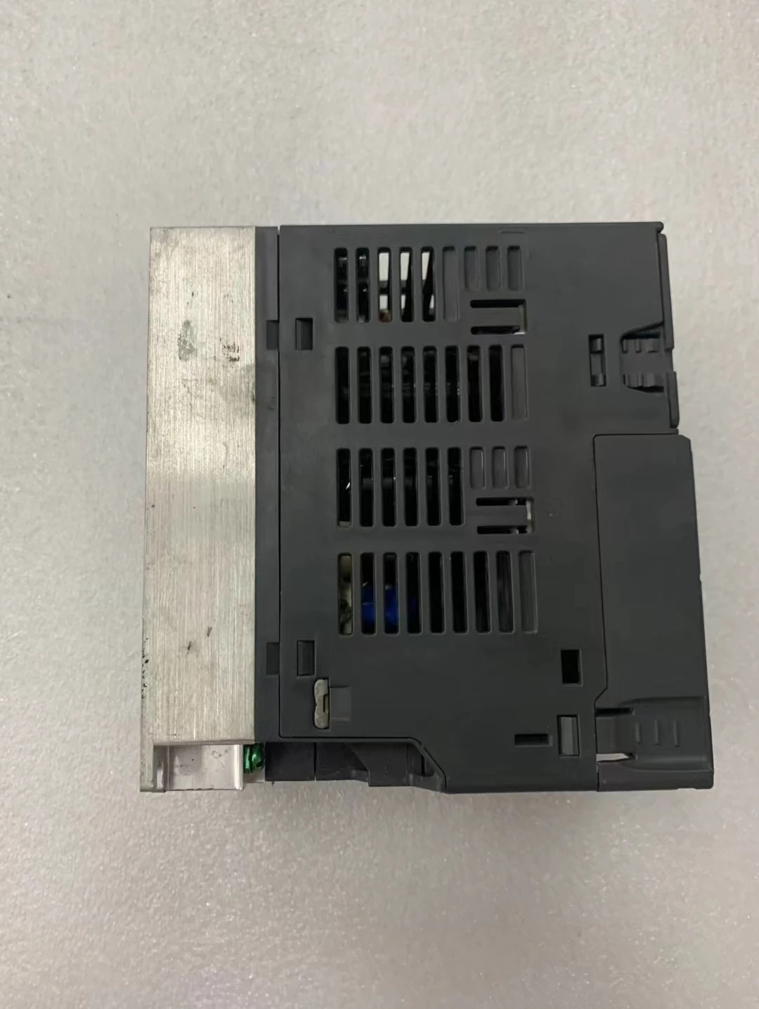 VFD2A8MS21ANSAA 사인버터 0.4kW 리퍼 기능 OK