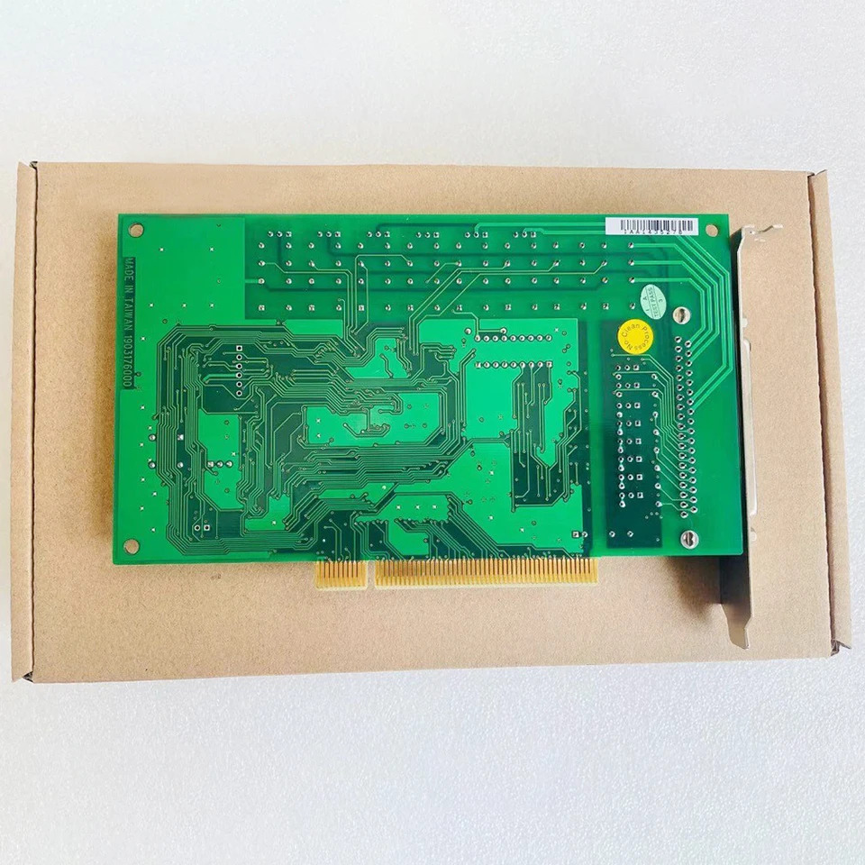 Advantech 데이터 캡처 카드PCI-1760 REV.A1 8채널 릴레이 IDI 범PCI 카드