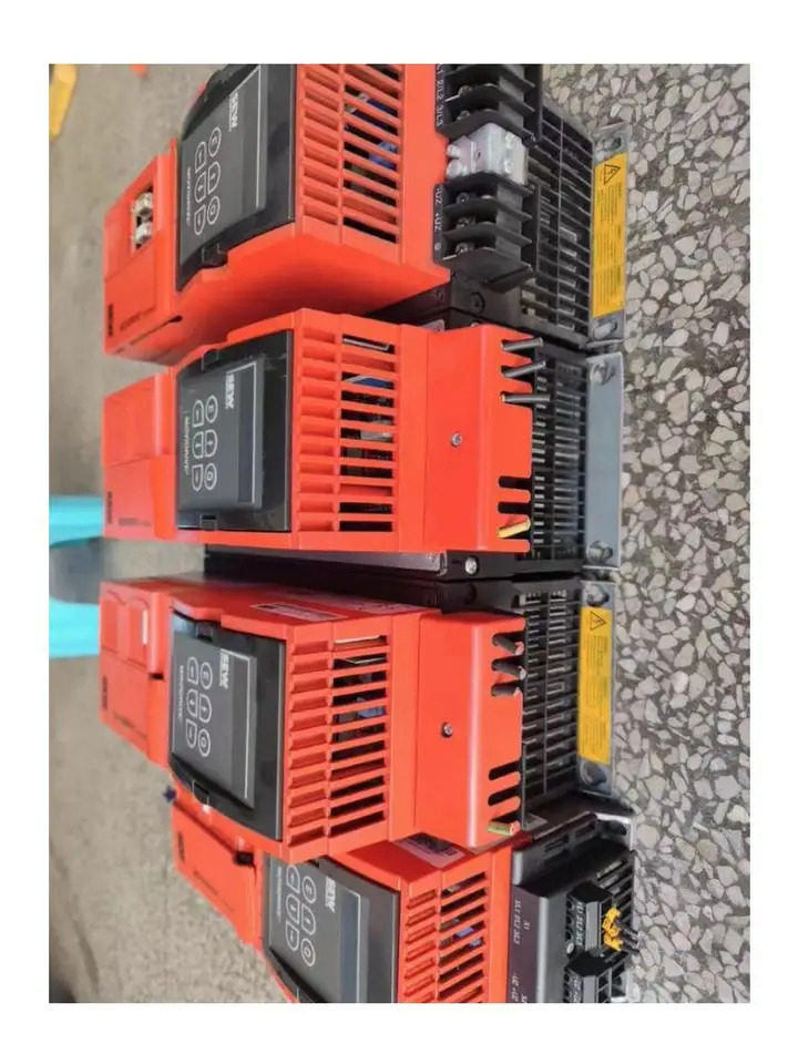 새 MCF40A0055-5A3-4-00 드라이브 리퍼 완료