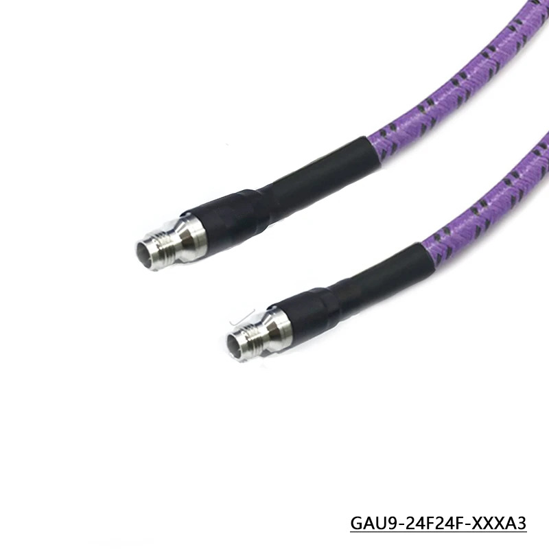 저손실 리퍼 케이블 CXN3500 50GHz 2.4mm 암-2.4mm 암 GAU9