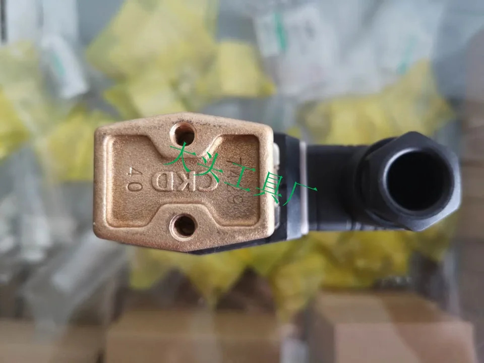AB41-02-5-02E-DC24V 솔레노이드 밸브 AB41-02-5-F2E-AC2220V