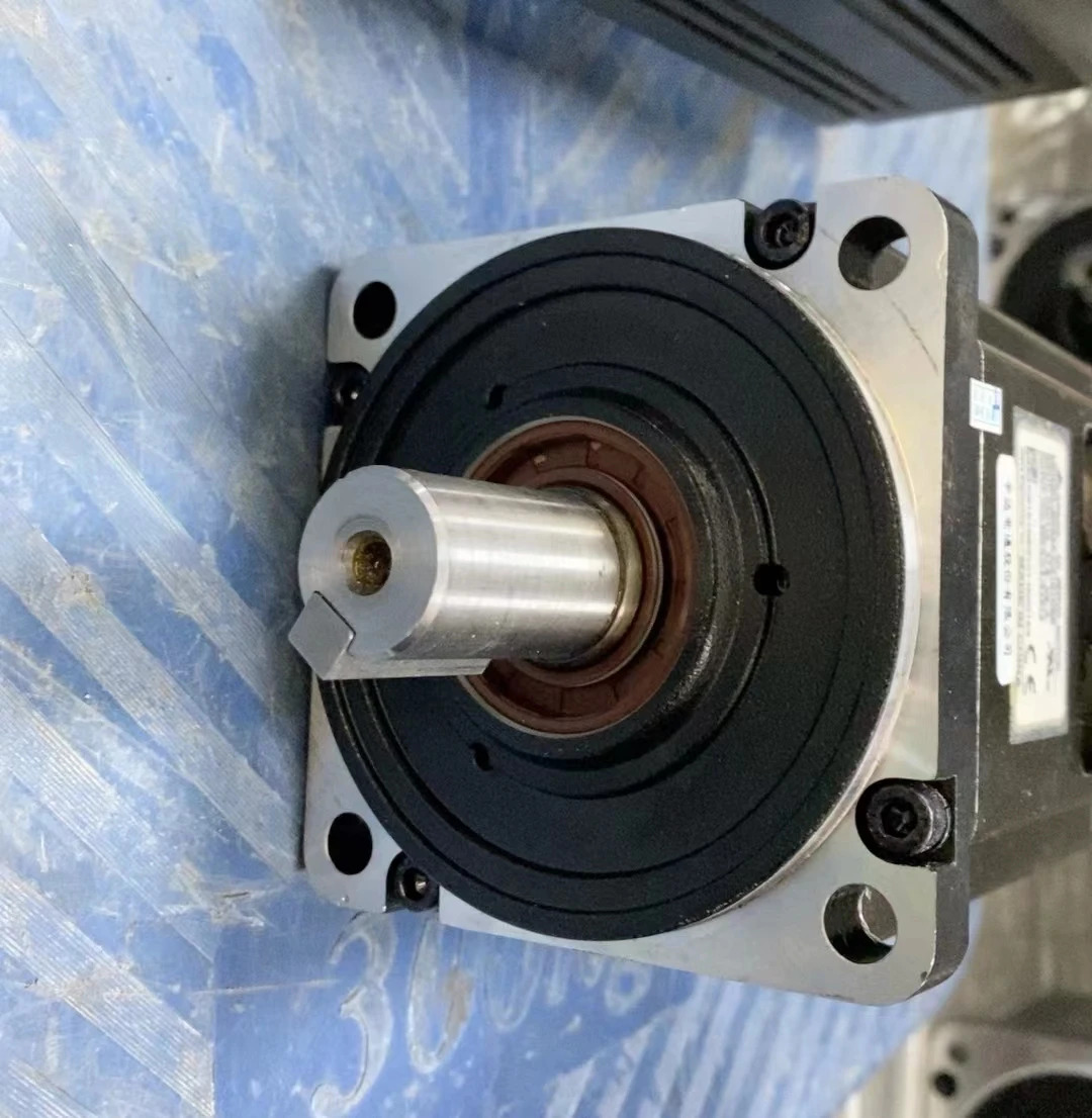 ECMA-C21010SS 리퍼 서보모터 1.0kW 기능 작동 OK