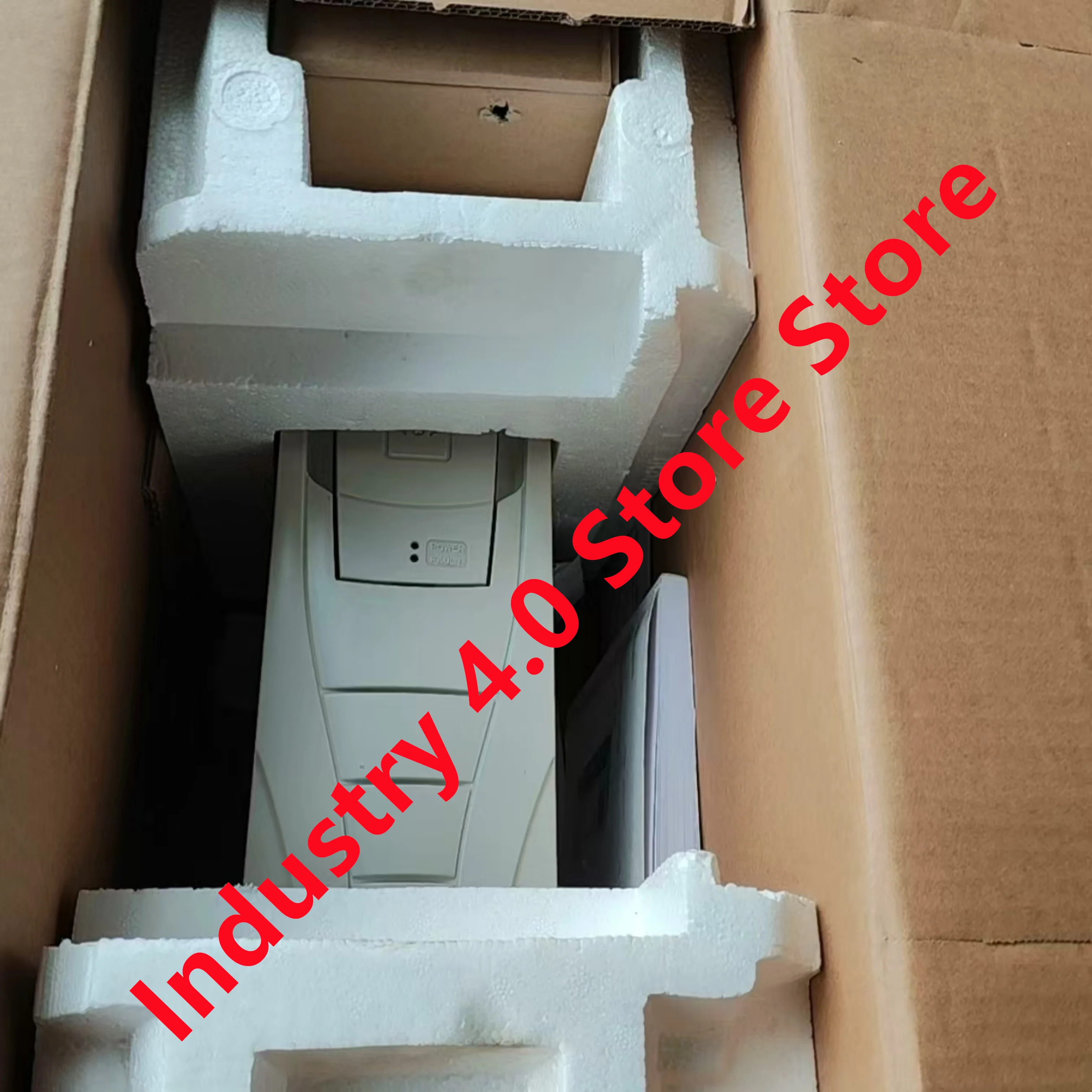 ACS510-01-03A3-4 ACS510-01-04A1-4 ACS510-01-05A6-4 오리지널 신