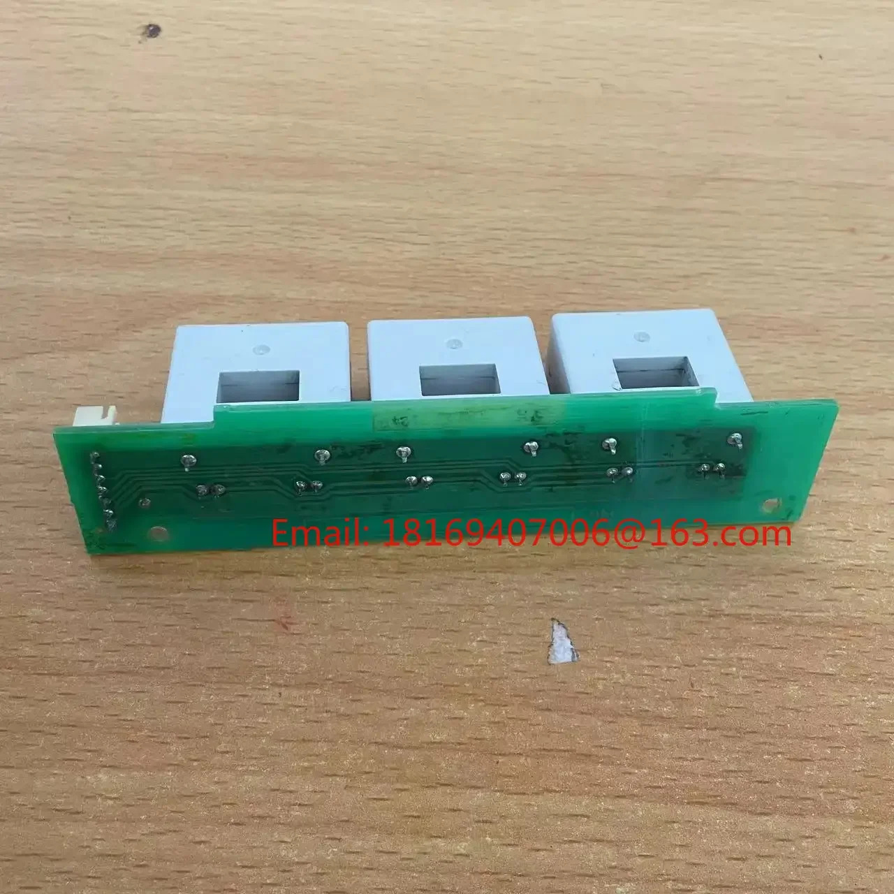 Yaskawa 주파수 변환기 변류기 TB122F TB099F TB073F 홀 센서