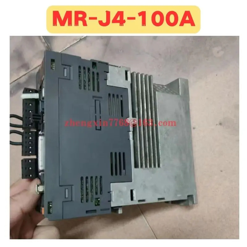 리퍼 서보 드라이브 MR-J4-100A 정상 기능 완료 MR J4 100A
